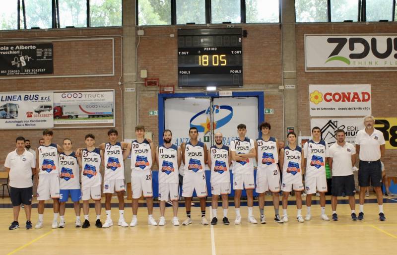 Foto squadra AnzolaBasket 2025