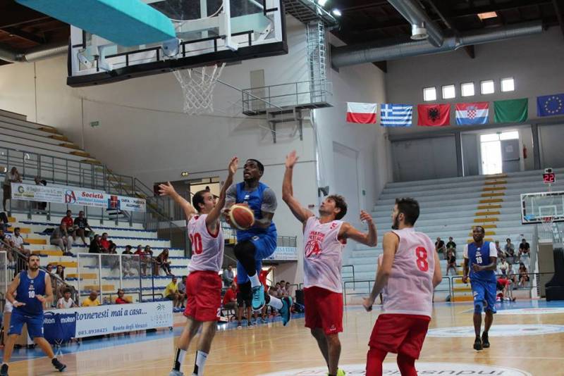 Roseto, che vittoria con Chieti