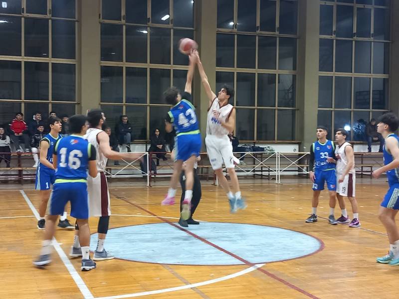 Basket Acireale - Unime Messina 100-65 