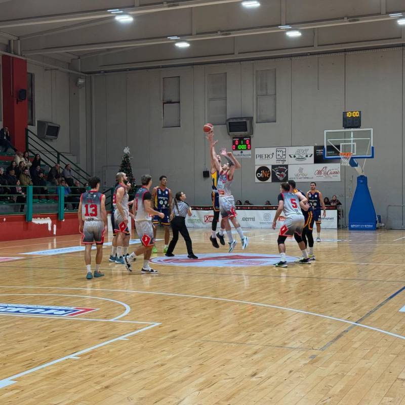 Arrembante Angri Pallacanestro: Catanzaro non può nulla 