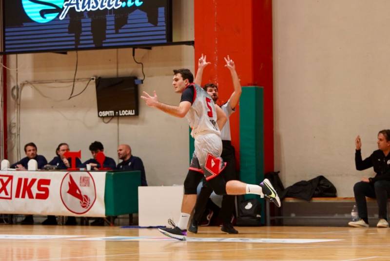 Angri Pallacanestro travolgente, Messina si inchina al PalaGalvani 