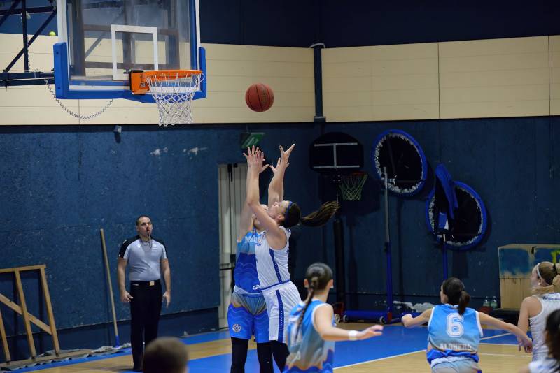 Sono arrivati a nove, su altrettante gare, i successi dell'Antonianum nel campionato di B Femminile 