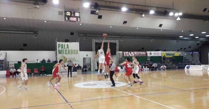 Amatori Pescara, serata stortissima a Pesaro, vince Bramante 