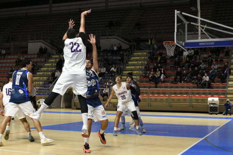 CJ Basket-Benevento 73-77: Taranto a un passo dalla vittoria 