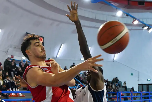 La Pallacanestro Don Bosco cede in volata al 5 Pari Torino 