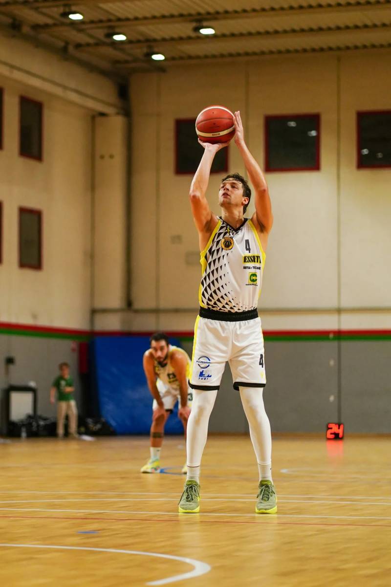 Esseti Basket Terni, vittoria contro BK Passignano (64-74)