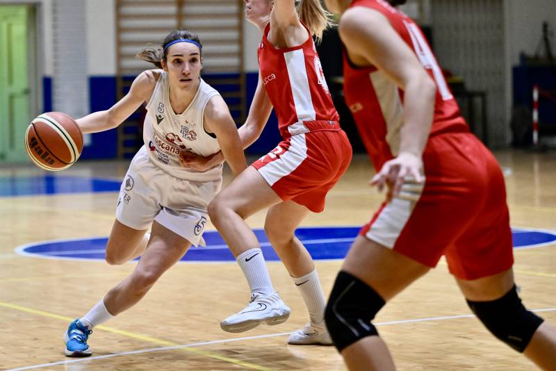 Netta affermazione delle ragazze del Green Lucca sull'ostico campo del Pielle 