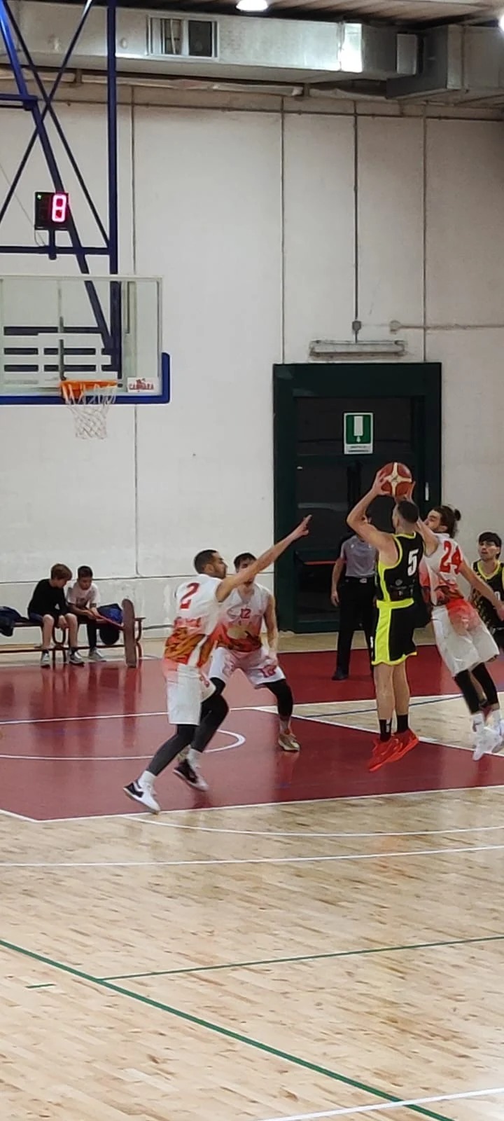 Il Basket Terni torna a vincere, espugnata Cannara 70-82 