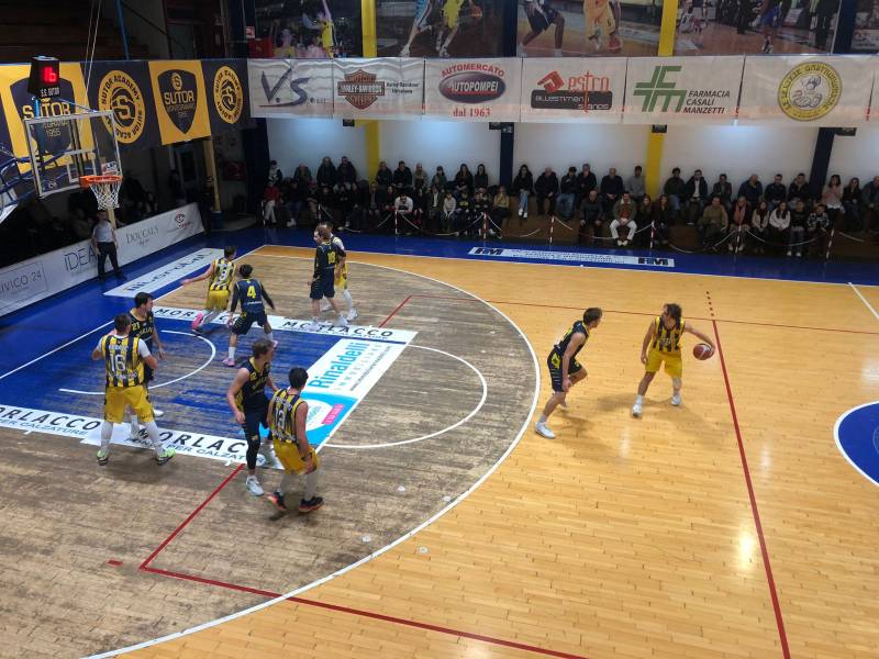 Torna a vincere in casa la Sutor: alla bombonera, vittoria per 67-63