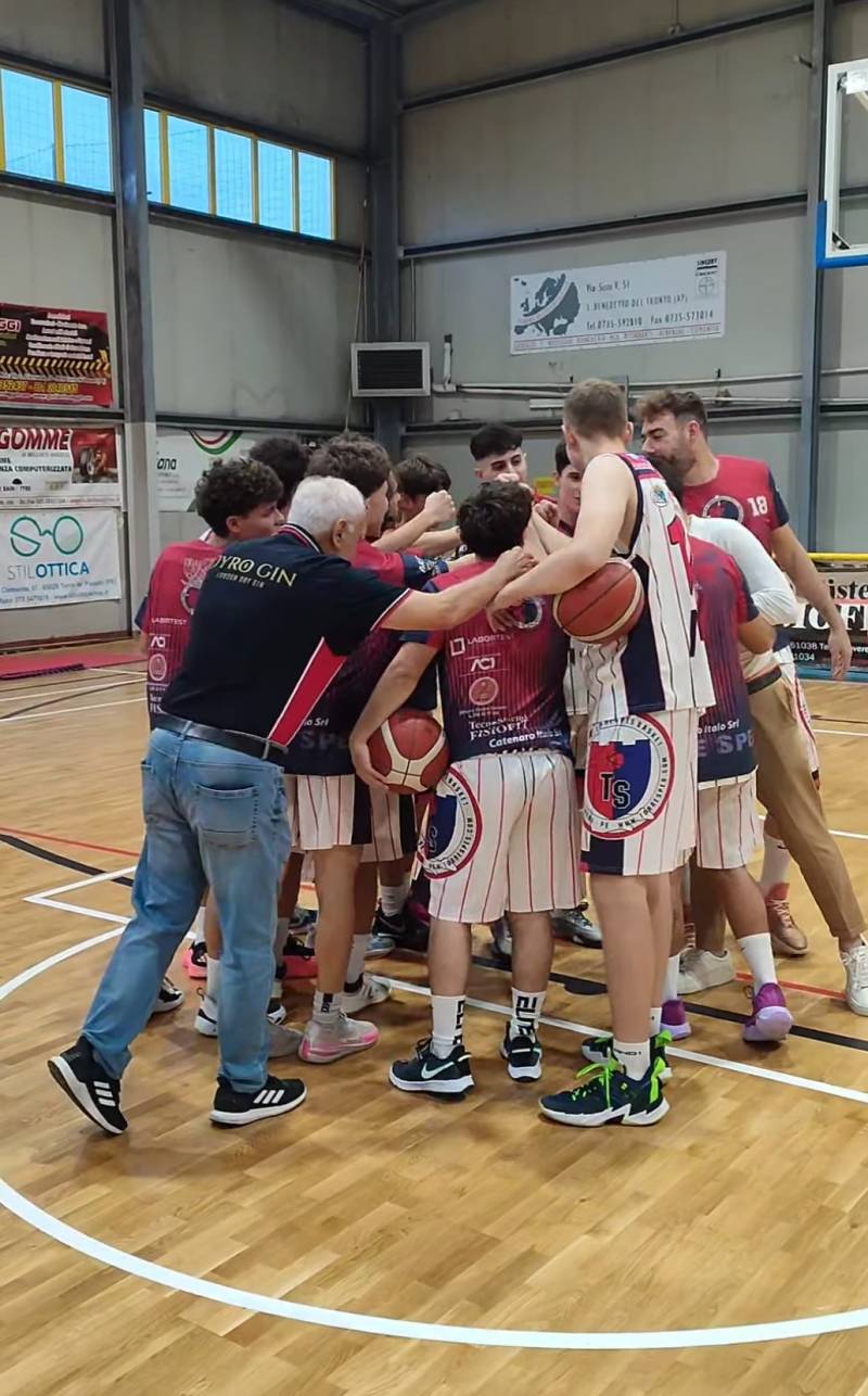 La Rimfruit Srl Torre Basketball vince all'esordio casalingo 