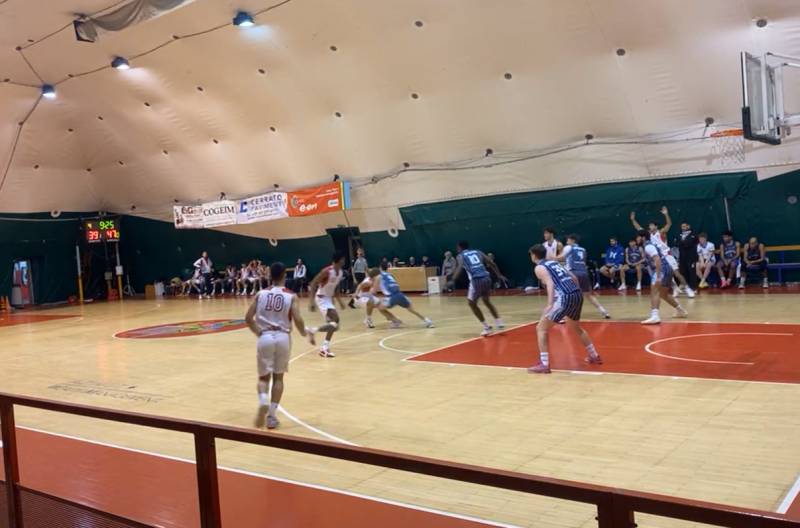 Azimut Wealth Pallacanestro Vado fa suo il derby ligure con il My Basket 