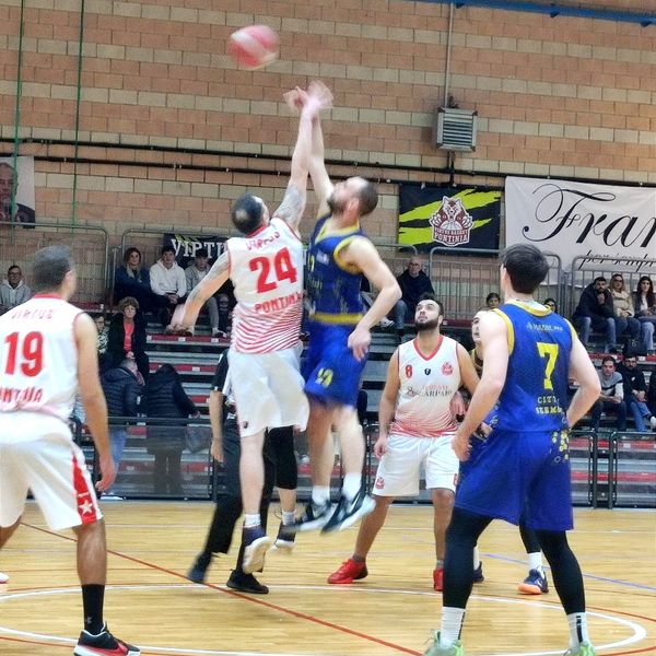 Quarta vittoria consecutiva per il Basket Bee 